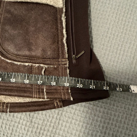 Kuhl Women's Dani Sherpa Vest size Medium in Brown - Picture 12 of 12